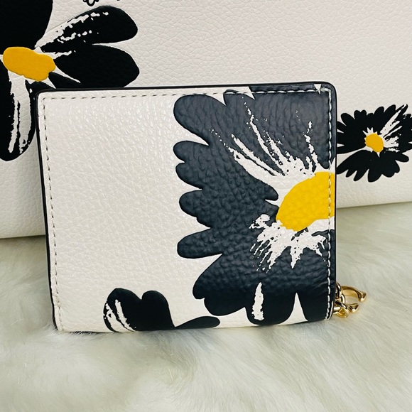 New with Tag Mollie Tote Bag With Floral Print and Matching wallet - Picture 5 of 16
